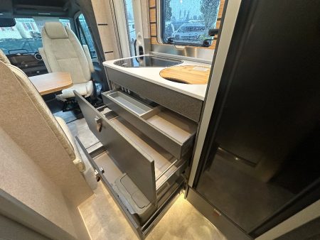 HYMER-ERIBA ML-T 570 4X4 CROSSOVER