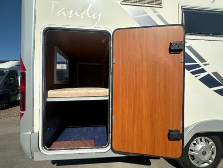 MCLOUIS TANDY 640