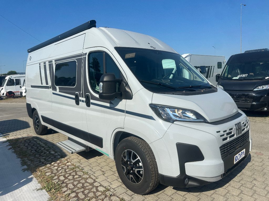 CARADO CV 601 PRO  .....posti letto 4